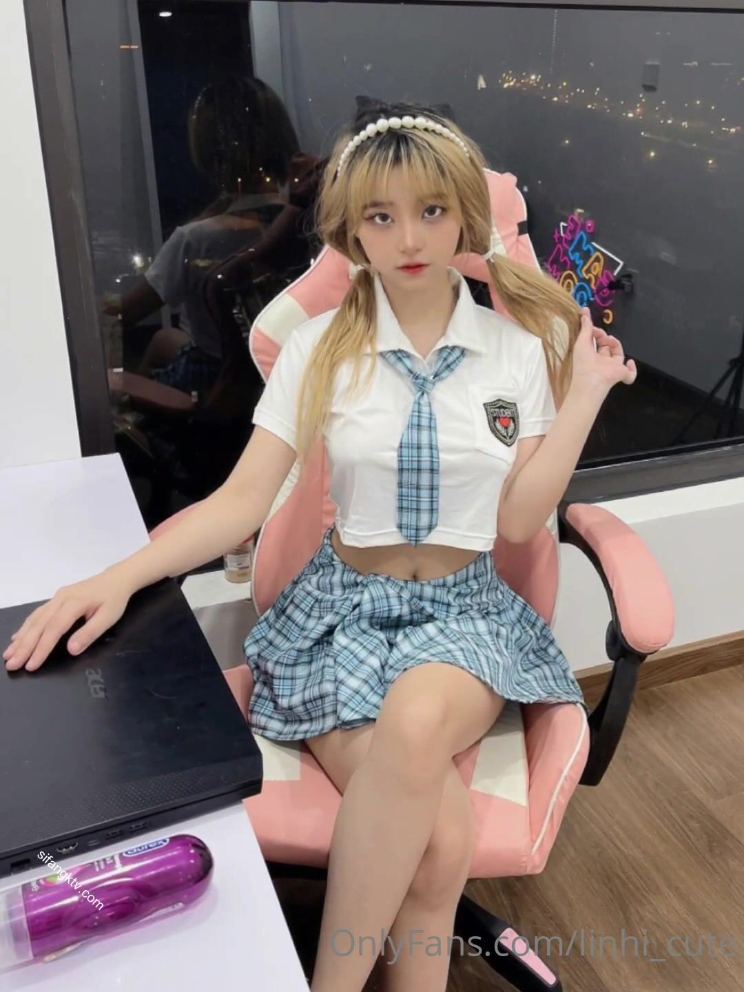 超反差童顏巨乳蘿莉女神『虞梅』新品超強推薦 童顏巨乳 逼緊人騷各種操嫩穴 高清 (14)