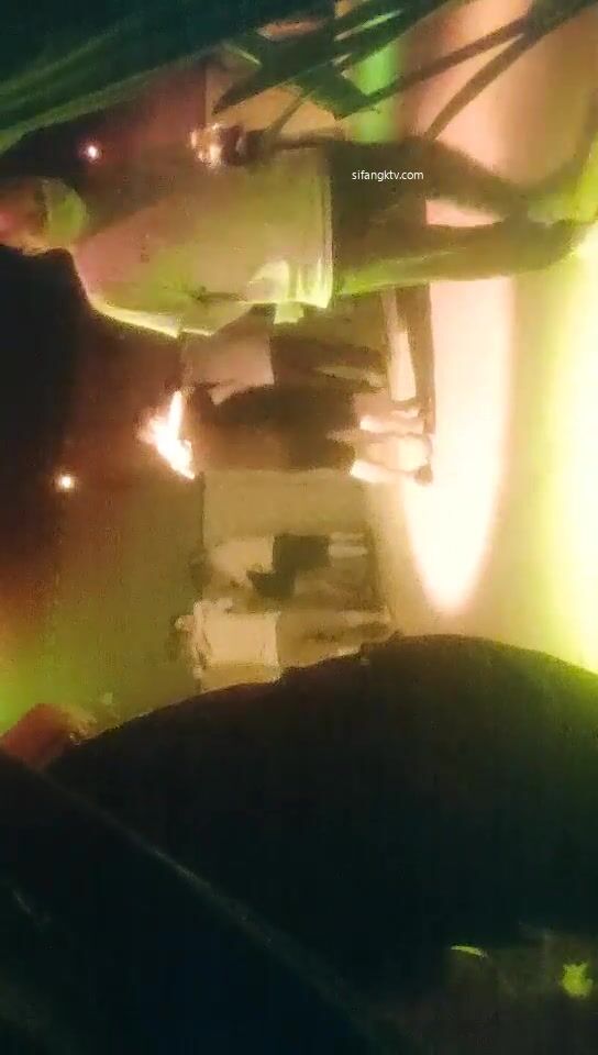 【地下酒吧之情與欲】砂舞 燈紅酒綠口爆~打站樁~啪啪~ (20)