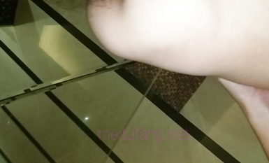 露臉才是王道！清純漂亮小學妹酒店援交金主先賜個假屌自嗨預熱然後各種體位啪啪敏感型特能叫 (8)