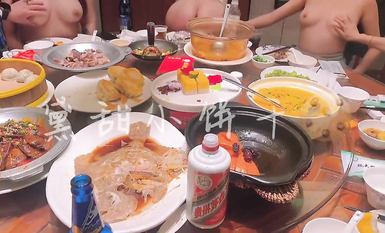 出山就封神！推特超強SM大神【奴印文化】五位御用極品反差女奴推特勁爆調教原版無水印黛甜小餅干-_Tian01 (10)