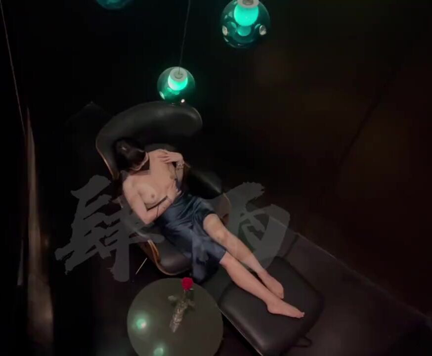 出山就封神！推特超強SM大神【奴印文化】五位御用極品反差女奴推特勁爆調教原版無水印肆雨-siyukule (9)