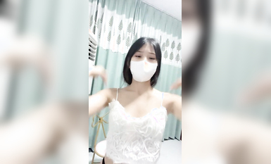 瘋狂推薦！極品大學生被幹了~【小兜兜】白漿直流~爽~ (2)