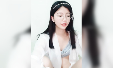 超重磅絕版資源！校花女神【一夢】早期下海珍貴錄像~！ (10)