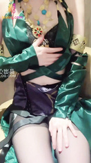 網紅極品白虎福利姬【初戀小安】cos自慰 (12)