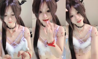 最美女校花自慰噴水 (5)