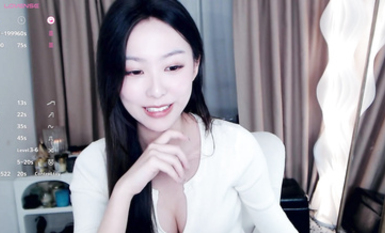 stripchat高顏值主播【Cecilia0903】氣質女神直播日常 (43)