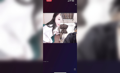 最新《瘋狂抖音》外篇之《抖音擦邊3》顏值主播直播各顯神通 閃現 走光露點 刷邊PK (109)