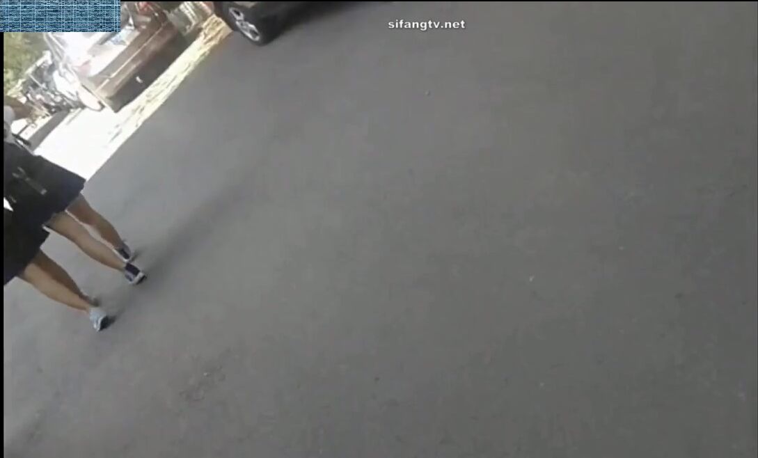 各種地方摸完女生翹臀或黑絲長腿就跑 各種尖叫聲 有的露臉 有的抄底 腎上腺素拉滿 太刺激 (12)