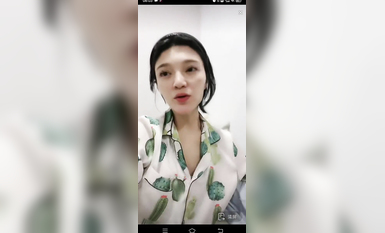 最新《瘋狂抖音》外篇之《抖音擦邊3》顏值主播直播各顯神通 閃現 走光露點 刷邊PK (159)