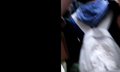 各種地方摸完女生翹臀或黑絲長腿就跑 各種尖叫聲 有的露臉 有的抄底 腎上腺素拉滿 太刺激 (5)