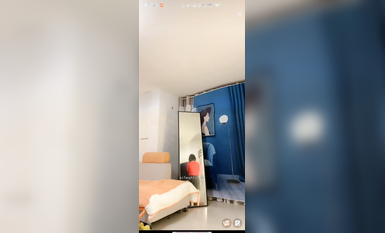 最新《瘋狂抖音》外篇之《抖音擦邊3》顏值主播直播各顯神通 閃現 走光露點 刷邊PK (82)