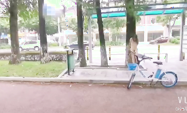 抖音80W粉絲推特網紅超萌蘿莉反差婊一隻喔私拍視圖大量流出人前露出3P喝尿野戰騷中極品 (17)