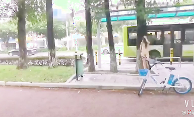 抖音80W粉絲推特網紅超萌蘿莉反差婊一隻喔私拍視圖大量流出人前露出3P喝尿野戰騷中極品 (17)