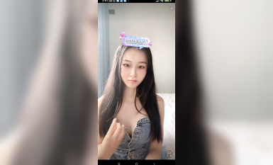 最新《瘋狂抖音》外篇之《抖音擦邊3》顏值主播直播各顯神通 閃現 走光露點 刷邊PK (30)