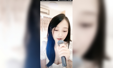 最新《瘋狂抖音》外篇之《抖音擦邊3》顏值主播直播各顯神通 閃現 走光露點 刷邊PK (230)