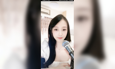 最新《瘋狂抖音》外篇之《抖音擦邊3》顏值主播直播各顯神通 閃現 走光露點 刷邊PK (229)