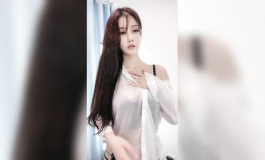 新鮮出爐 絕色女神【椰椰奶】魔鬼身材大長腿 脫光光扒穴了 ！ (2)