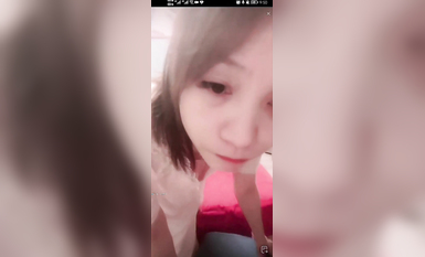 最新《瘋狂抖音》外篇之《抖音擦邊2》顏值主播各顯神通 閃現走光 刷邊尿尿熱舞 扣逼漏奶 (104)