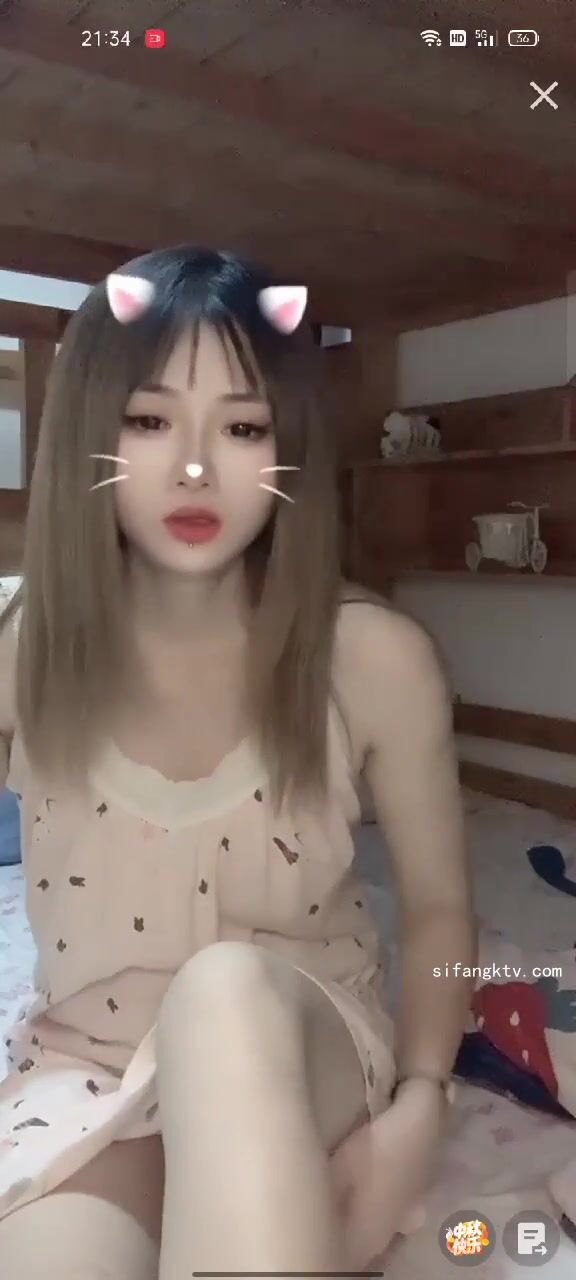 最新《瘋狂抖音》外篇之《抖音擦邊2》顏值主播各顯神通 閃現走光 刷邊尿尿熱舞 扣逼漏奶 (208)