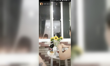 最新《瘋狂抖音》外篇之《抖音擦邊2》顏值主播各顯神通 閃現走光 刷邊尿尿熱舞 扣逼漏奶 (167)