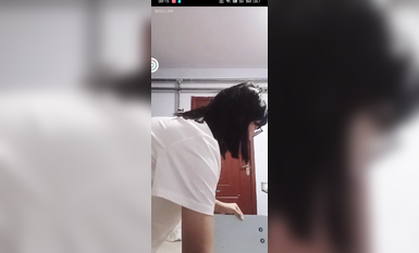 最新《瘋狂抖音》外篇之《抖音擦邊2》顏值主播各顯神通 閃現走光 刷邊尿尿熱舞 扣逼漏奶 (81)