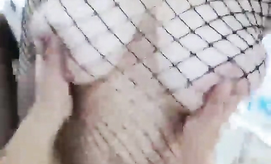 重磅推薦！淫盪肥臀人妻母狗【見過騷的 沒見過這么騷的】喜歡戶外露出，喜歡被很多男人操 (10)