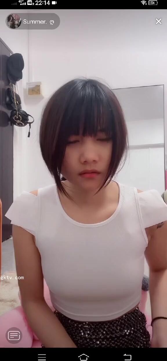 最新《瘋狂抖音》外篇之《抖音擦邊2》顏值主播各顯神通 閃現走光 刷邊尿尿熱舞 扣逼漏奶 (84)