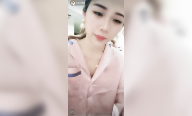 最新《瘋狂抖音》外篇之《抖音擦邊2》顏值主播各顯神通 閃現走光 刷邊尿尿熱舞 扣逼漏奶 (161)