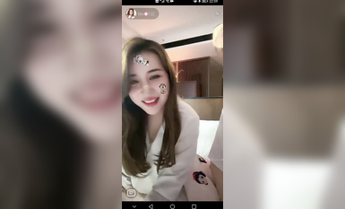 最新《瘋狂抖音》外篇之《抖音擦邊2》顏值主播各顯神通 閃現走光 刷邊尿尿熱舞 扣逼漏奶 (164)