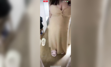 最新《瘋狂抖音》外篇之《抖音擦邊2》顏值主播各顯神通 閃現走光 刷邊尿尿熱舞 扣逼漏奶 (125)