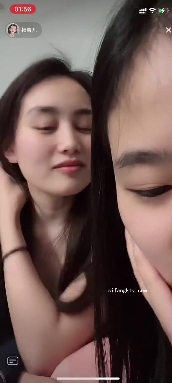 最新《瘋狂抖音》外篇之《抖音擦邊2》顏值主播各顯神通 閃現走光 刷邊尿尿熱舞 扣逼漏奶 (144)