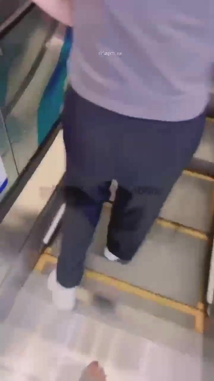 超嫩蘿莉雲集『玉紫醬+甜甜起司桃+貓七小+兔醬』極品翹乳粉穴榨乾你的精華超養眼貓七小噴泉 (3)