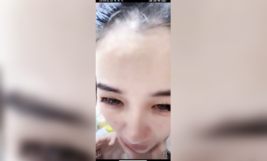 最新《瘋狂抖音》外篇之《抖音擦邊2》顏值主播各顯神通 閃現走光 刷邊尿尿熱舞 扣逼漏奶 (60)