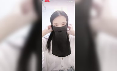 最新《瘋狂抖音》外篇之《抖音擦邊2》顏值主播各顯神通 閃現走光 刷邊尿尿熱舞 扣逼漏奶 (45)