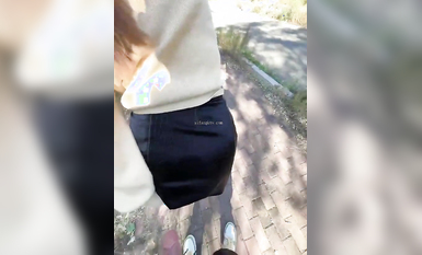 重磅推薦！淫盪肥臀人妻母狗【見過騷的 沒見過這么騷的】喜歡戶外露出，喜歡被很多男人操 (71)