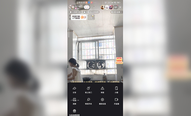 最新《瘋狂抖音》外篇之《抖音擦邊2》顏值主播各顯神通 閃現走光 刷邊尿尿熱舞 扣逼漏奶 (28)