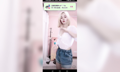 最新《瘋狂抖音》外篇之《抖音擦邊2》顏值主播各顯神通 閃現走光 刷邊尿尿熱舞 扣逼漏奶 (211)