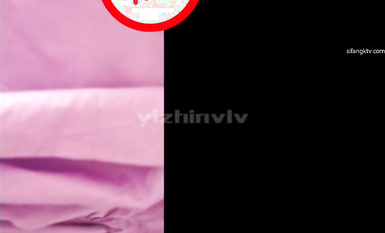 推特女神『大婊姐』特別節目群P啪啪私拍 萬眾期待衣櫃藏人 出來好幾個猛男一起操騷貨浪穴 (1)