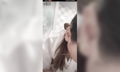 最新《瘋狂抖音》外篇之《抖音擦邊2》顏值主播各顯神通 閃現走光 刷邊尿尿熱舞 扣逼漏奶 (190)