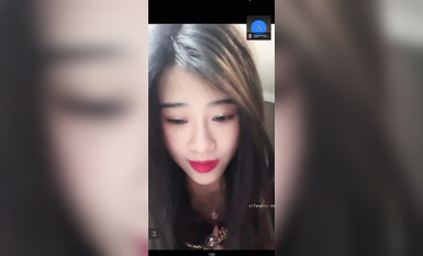 最新《瘋狂抖音》外篇之《抖音擦邊2》顏值主播各顯神通 閃現走光 刷邊尿尿熱舞 扣逼漏奶 (174)