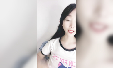 發現新大陸！【江南小野花】黃金比例身材~奶子絕對頂級~