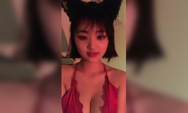 女神！奶子超級大~【聲音超甜】尺度突破！終於漏B了~狂擼~ (4)