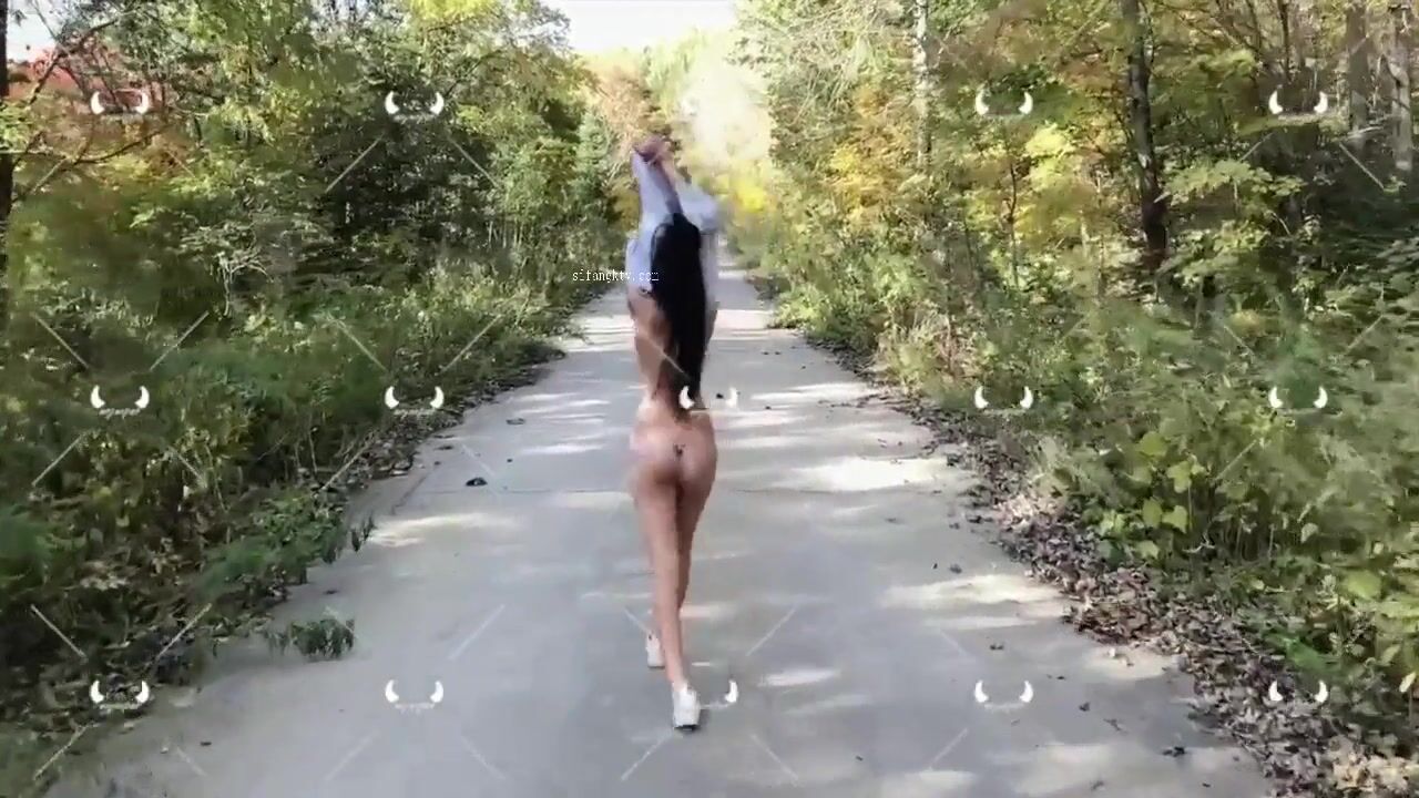 全裸露出勾引路人網站列表- The Porn Best