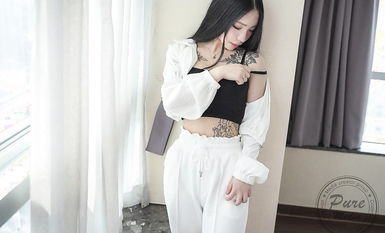 價值40美金韓國高端攝影頂級女神 ▌Yoen▌色慾胴體騷丁珍珠深陷嫩穴 反哺報恩引狼入穴 誘人至極