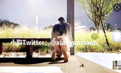 五個極品身材蘿莉反差露出萌妹 公路啪啪 戶外野戰 餐廳露出 絕版資源 小韻 (1)