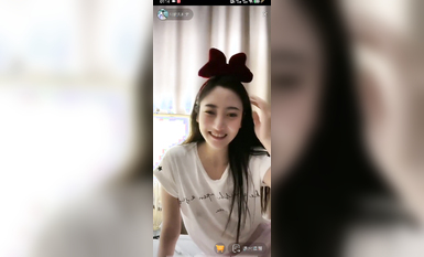 最新《瘋狂抖音》外篇之『三亞美女2』極品三亞外圍美女大秀身材 作死大尺度 摳B揉乳擠奶 (107)