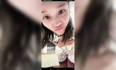 最新《瘋狂抖音》外篇之《抖音擦邊4》顏值主播各顯神通 閃現走光 刷邊瘋狂作死 扣逼漏奶 (269)