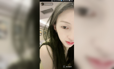 最新《瘋狂抖音》外篇之『三亞美女2』極品三亞外圍美女大秀身材 作死大尺度 摳B揉乳擠奶 (133)