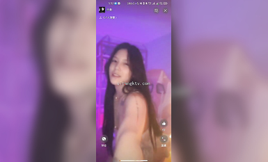 最新《瘋狂抖音》外篇之《抖音擦邊4》顏值主播各顯神通 閃現走光 刷邊瘋狂作死 扣逼漏奶 (215)