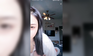 最新《瘋狂抖音》外篇之《抖音擦邊4》顏值主播各顯神通 閃現走光 刷邊瘋狂作死 扣逼漏奶 (110)